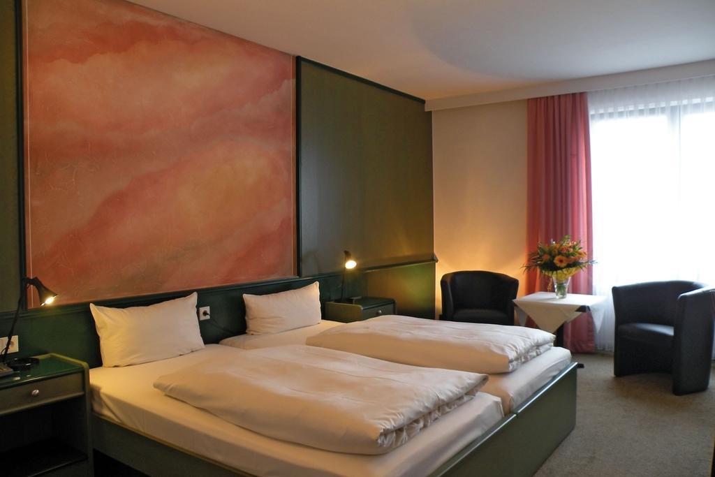 Best Western Hotel Regina St. Augustin Sankt Augustin Room photo